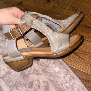 Miz Mooz Women’s 38 Corra Calista Tan Grey Leather Sandals